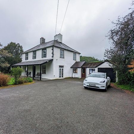 Aberhiriath Hall - The Old Georgian Manor House By The River Dyfi Cemmaes Extérieur photo